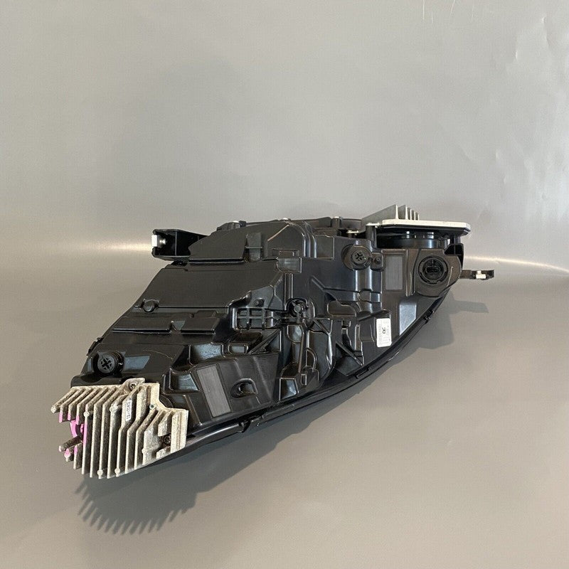 1077372-00-K TESLA MODEL 3 HEADLIGHT RIGHT SIDE LED 1077372-00-K 2017 2018 2019 2020 OEM