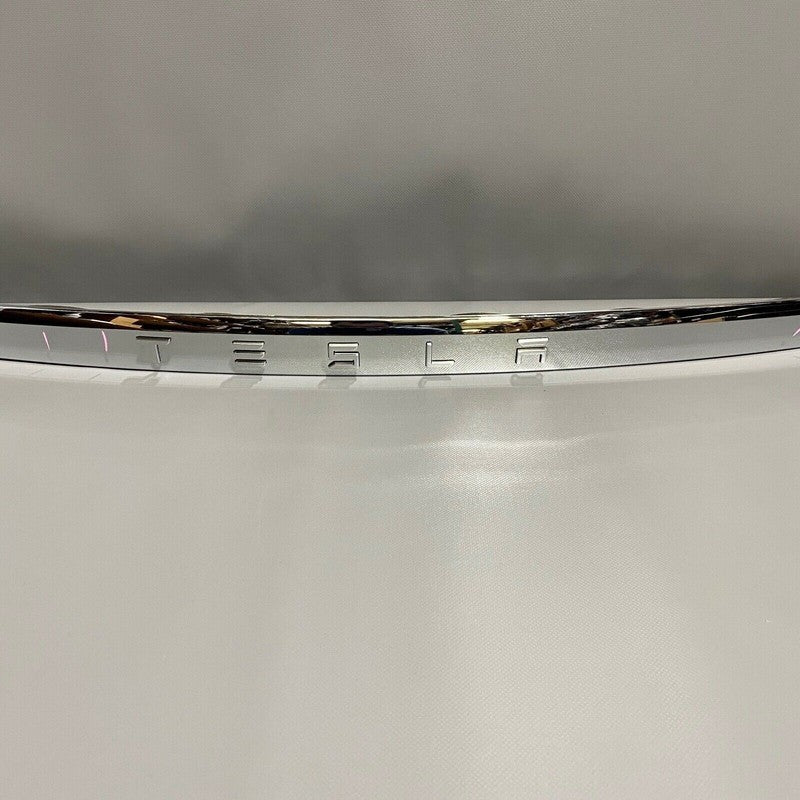 1035369-00-D TESLA MODEL X GATE CHROME TRIM 1035369-00-D 2016 2017 2018 2019 OEM 