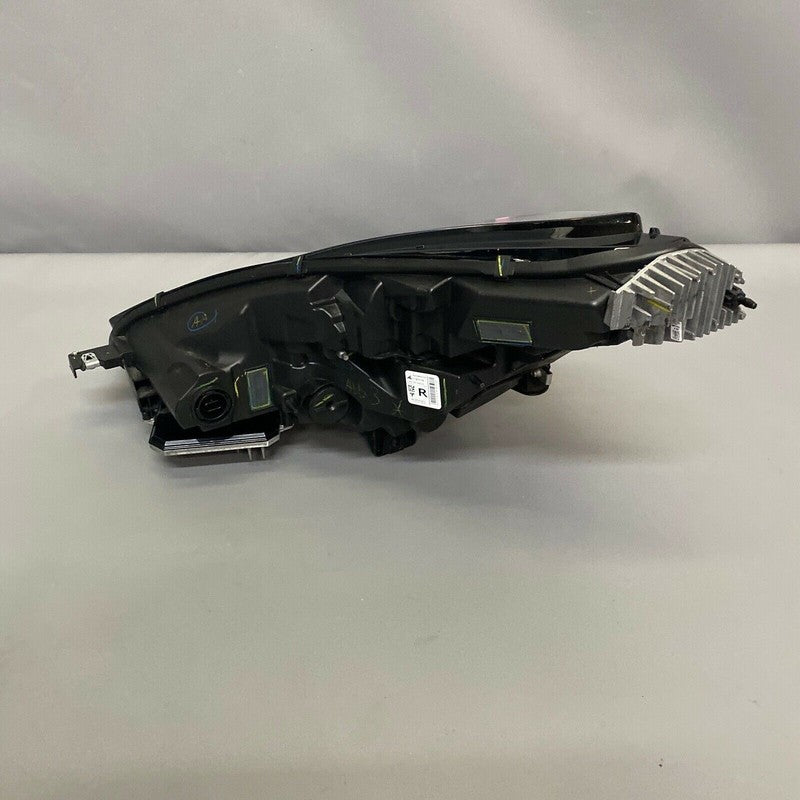 1077372-88-E TESLA MODEL 3 HEADLIGHT RIGHT PASSENGER 2017 2018 2019 2020 LED OEM