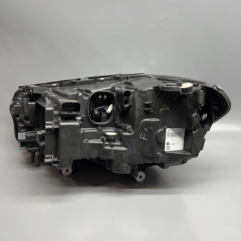 BMW X3 HEADLIGHT RIGHT X4 2018 2019 2020 2021 ADAPTIVE LED OEM 8739658