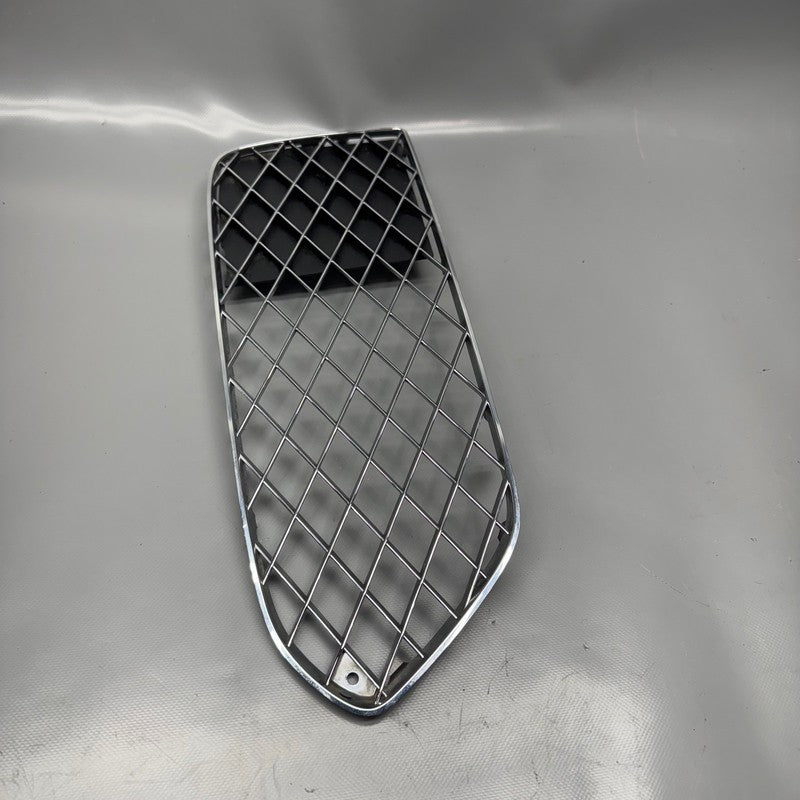 BENTLEY BENTAYGA GRILLE LEFT FRONT 2017 2018 2019 OEM 36A807681