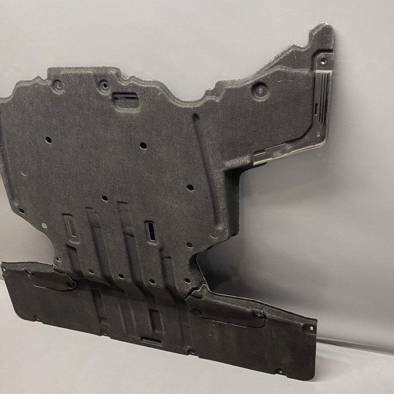4KE825311C AUDI E TRON UNDERBODY TRIM 2019 2020 2021 OEM 4KE825311C