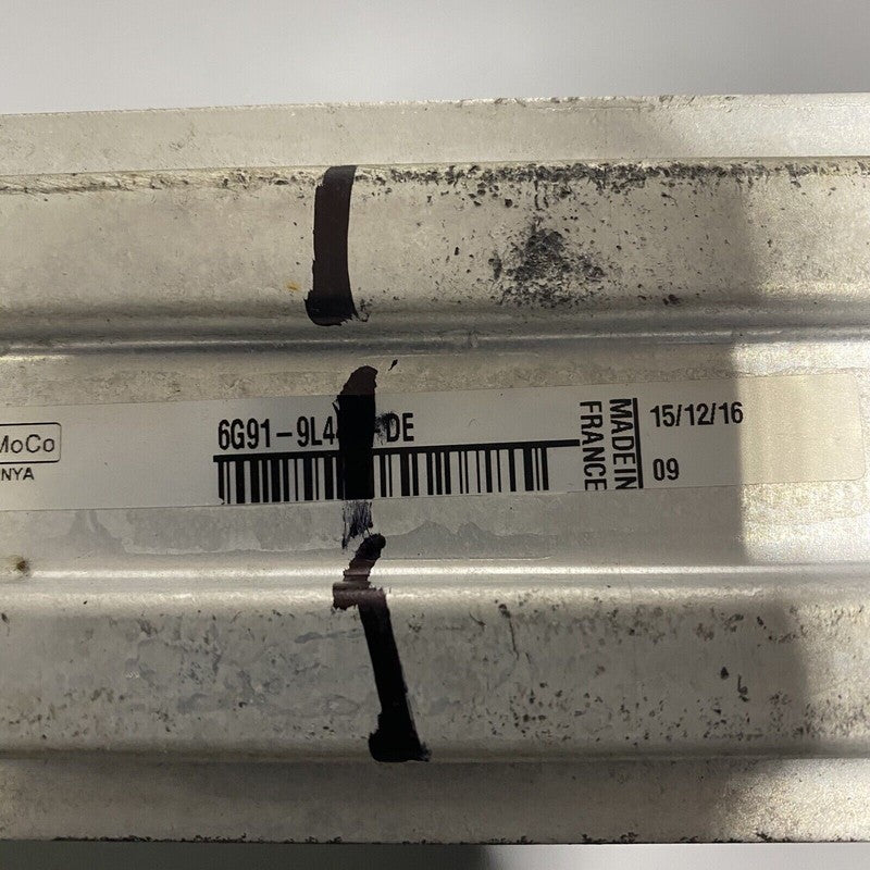 6G91-9L440-DE RANGE ROVER EVOQUE INTERCOOLER 6G91-9L440-DE 2012 0213 0214 2015 2016 OEM