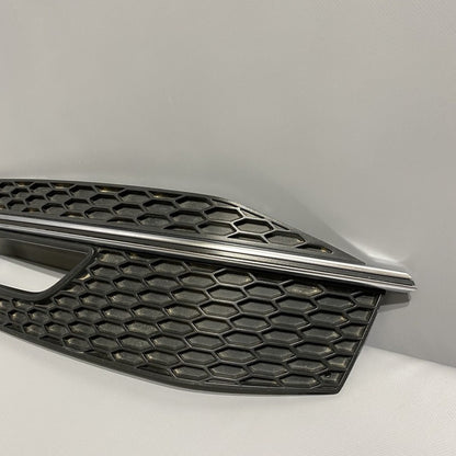 8K0807681L AUDI A4 LEFT OUTER GRILLE 2013 2014 2015 2016 8K0807681L OEM