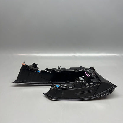 1691498-00-F TESLA MODEL 3 TAIL LIGHT LEFT DRIVER 2024 OEM 1691498-00-F
