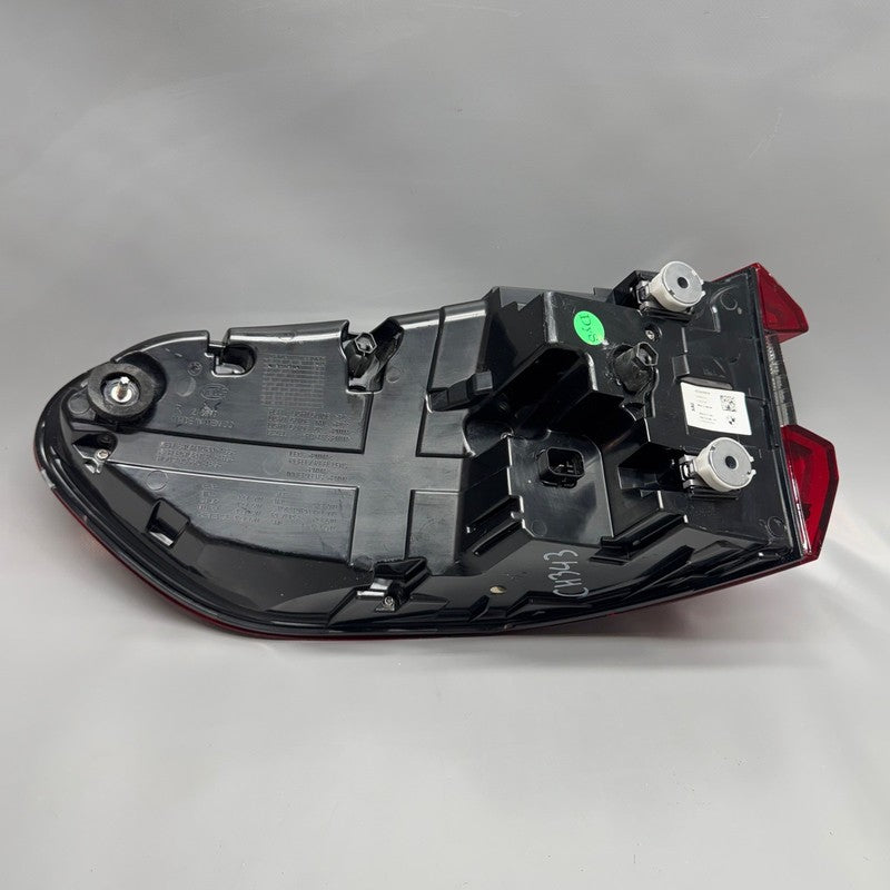 BMW X5 TAIL LIGHT RIGHT PASSENGER X5M 2019 2020 2021 2022 2023 OEM 374
