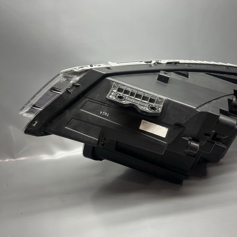 92101-Q5 KIA SELTOS HEADLIGHT RIGHT PASSENGER 2021 2022 2023 LED OEM 92101-Q5