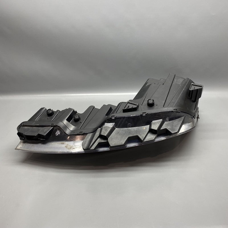 92101-F3500 HYUNDAI ELANTRA HEADLIGHT RIGHT PASSENGER 92101-F3500 2019 2020 HALOGEN OEM 