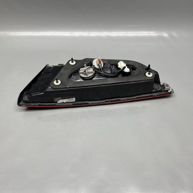 HYUNDAI SONATA TAIL LIGHT LEFT DRIVER INNER 2018 2019 OEM 92403C2500