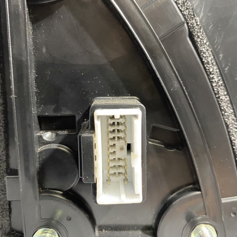 HYUNDAI ELENTRA MIRROR LEFT DRIVER 2017 2018 2019 2020 BLIND SPOT 8761