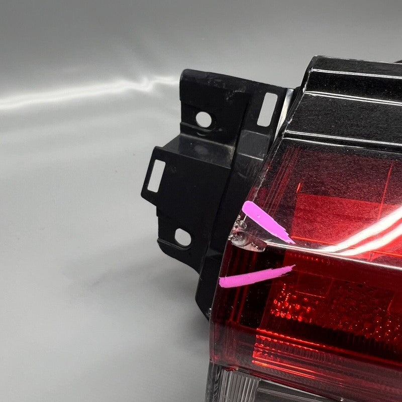 TOYOTA RAV 4 TAIL LIGHT RIGHT PASSENGER LED 2019 20 21 22 2023 OEM 815