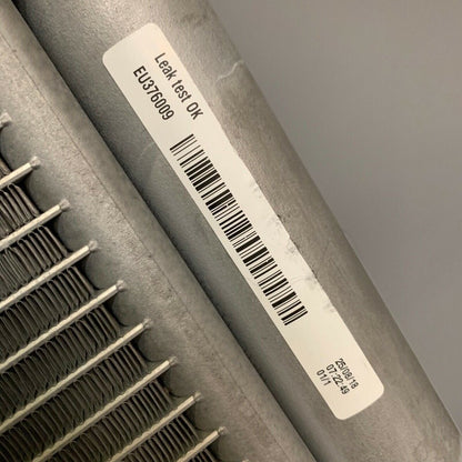 32224824  /  31686539 VOLVO XC90 S90 AC CONDENSER 2017 2018 2019 OEM 32224824  /  31686539