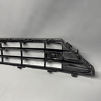 VOLVO XC60 FRONT BUMPER LOWER GRILLE 2018 2019 2020 2021 OEM 32296070