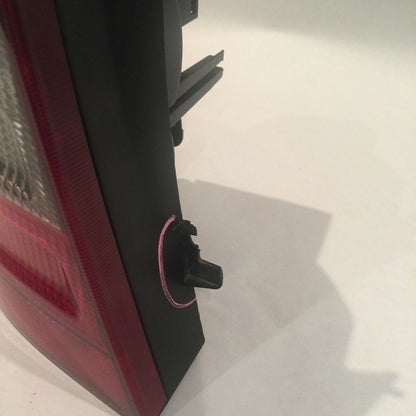 A1638200364 MERCEDES BENZ ML320 ML430 TAIL LIGHT LEFT SIDE A1638200364 1998 1999 2000 2001