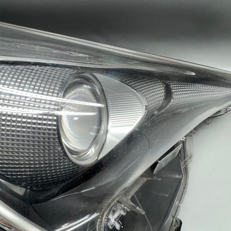 TOYOTA PRIUS HEADLIGHT RIGHT PASSENGER 2016 2017 2018 LED OEM 