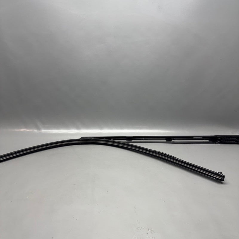 TESLA CYBERTRUCK WINDSHIELD WIPER 2024 2025 OEM 1853255-00-E