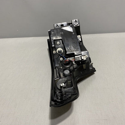 lr061588 RANGE ROVER SPORT TAIL LIGHT RIGHT PASSENGER LED OEM 2014 2015 2016 2017 