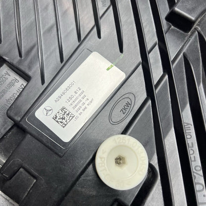 A2949063001 MERCEDES BENZ EQE500 HEADLIGHT RIGHT PASSENGER EQE300 LED A2949063001