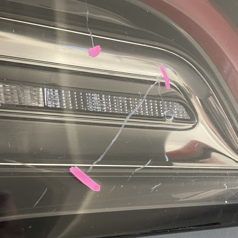 1077401-00-E TESLA MODEL 3 INNER TAIL LIGHT LEFT DRIVER 1077401-00-E 2017 2018 2019 2020 OEM