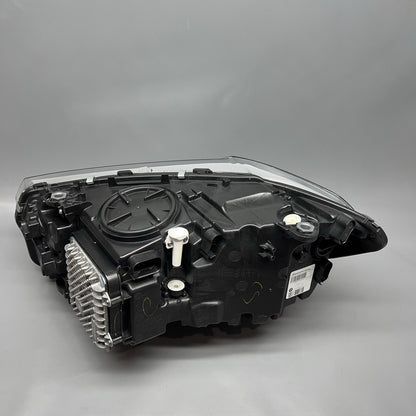 8739646-02 BMW X3 HEADLIGHT RIGHT PASSENGER X4 REFLECTOR LED 2018 2019 2020 2021 8739646