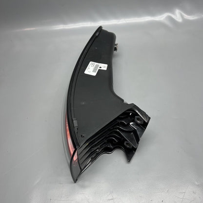 9Y0945095J PORSCHE CAYENNE TAIL LIGHT LEFT DRIVER 2019 20 21 22 2023 LED OEM 9Y0945095J