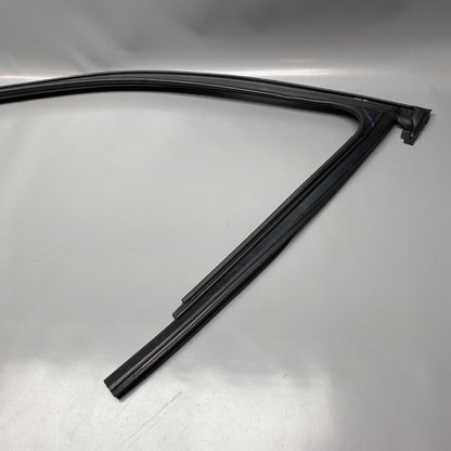 80A837432C AUDI Q5 WINDOW GUIDE RIGHT FRONT 80A837432C 2018 2019 2020 OEM