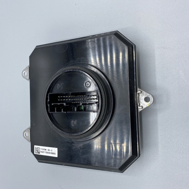 1110796-00-E TESLA MODEL 3 HEADLIGHT ECO CONTROL MODULE 1110796-00-E 2017 2018 2019 2020 OEM