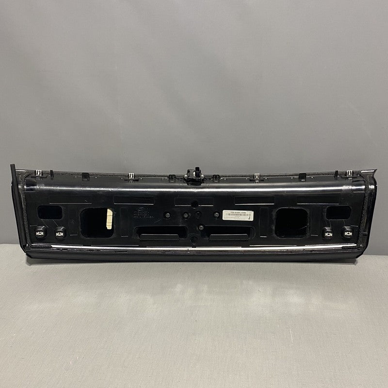 FR3B6343504 FORD MUSTANG PONY DECKLID APPLIQUE FR3B6343504 OEM 2015 2016 2017