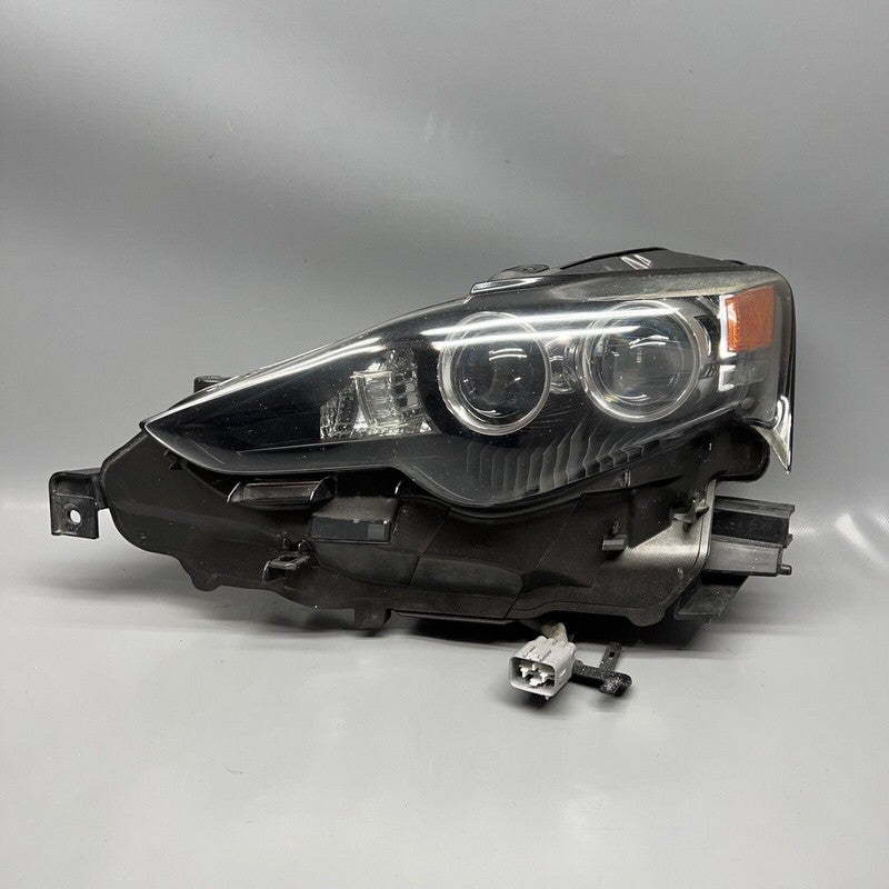 IS250 LEXUS IS250 HEADLIGHT LEFT DRIVER IS200 2014 2015 2016 XENON OEM 