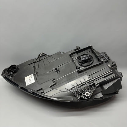 95B941010BD PORSCHE MACAN HEADLIGHT RIGHT PASSENGER 95B941010BD 2019 2020 2021 FULL LED OEM