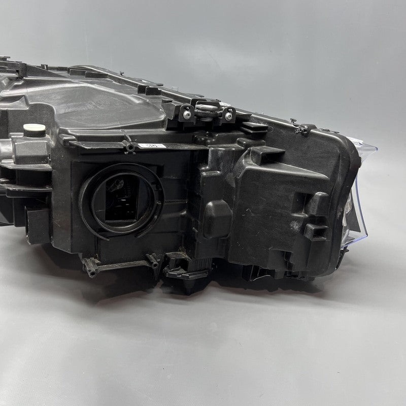 8499119-01 BMW 530 HEADLIGHT LEFT DRIVER M5 540 2017 2018 2019 2020 OEM 8499119-01