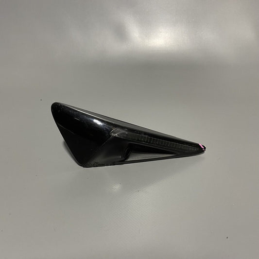 1034344-20-B TESLA MODEL S FENDER CAMERA SIDE MARKER LEFT 2016 2017 2018 OEM