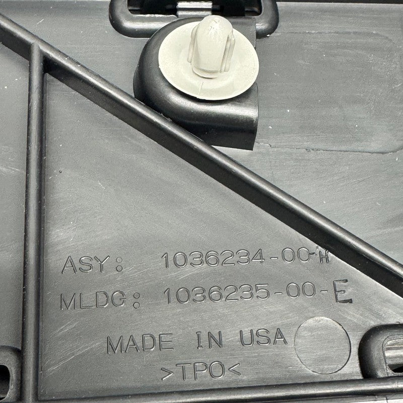 TESLA MODEL X FRONT CENTER UNDERHOOD APRON 2016-2020 2021 2022 2023 20