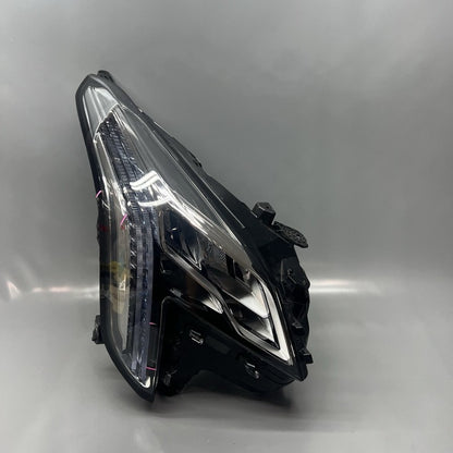 84469440 CADILLAC XTS HEADLIGHT RIGHT PASSENGER 2018 2019 LED OEM 84469440