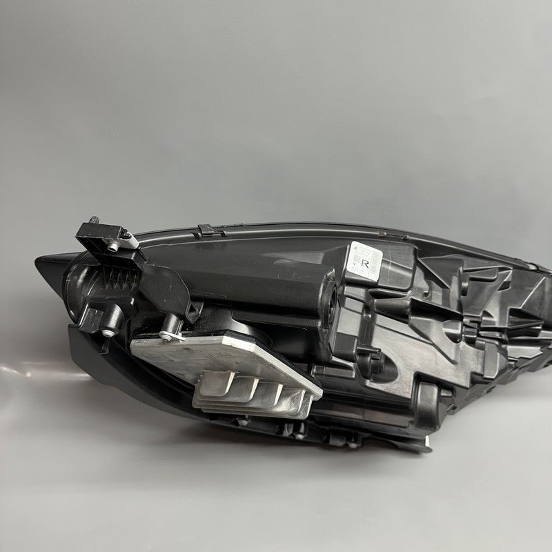 1077372-00-K TESLA MODEL 3 HEADLIGHT RIGHT PASSENGER 2017 2018 2019 2020 1077372-00-K LED OEM