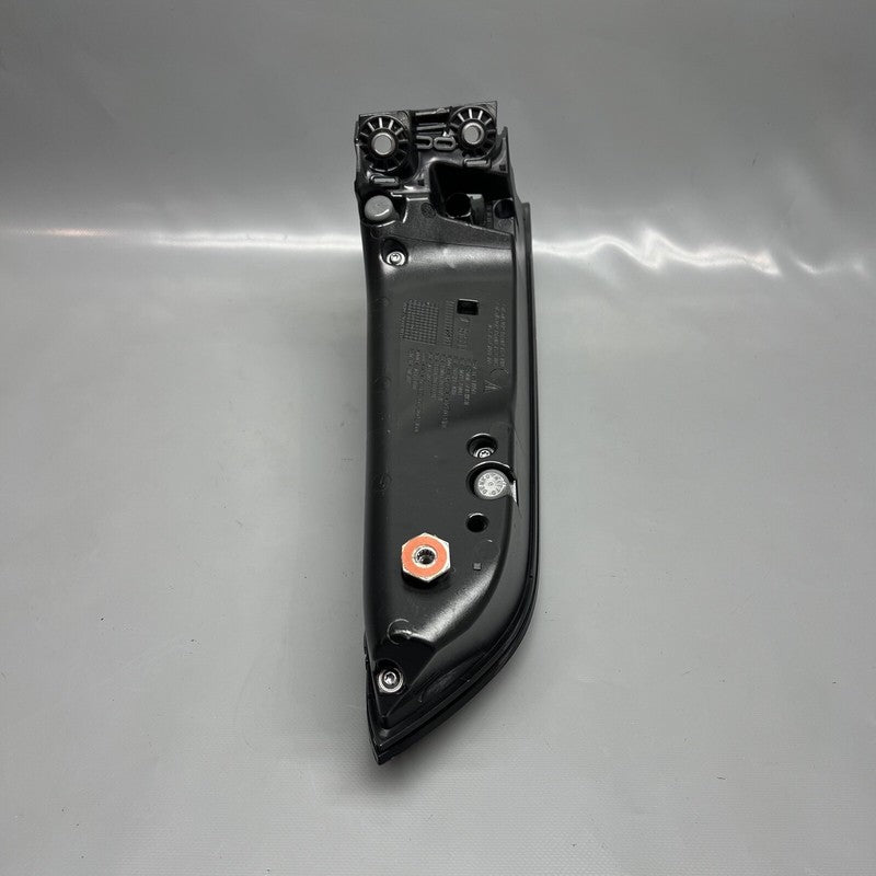 PORSCHE CAYENNE TAIL LIGHT RIGHT PASSENGER 2019 20 21 22 2023 LED OEM 