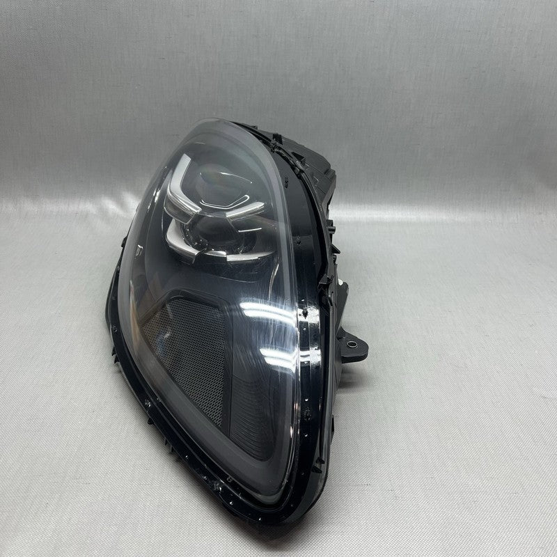 95B941010AR PORSCHE MACAN  HEADLIGHT RIGHT PASSENGER 2019 2020 2021 FULL LED OEM 95B941010AR