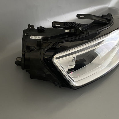 8U0941006E AUDI Q3 HEADLIGHT RIGHT PASSENGER 8U0941006E XENON LED 2016 2017 OEM 