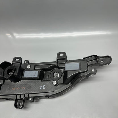 TOYOTA VENZA TAIL LIGHT RIGHT BUMPER RIGHT PASSENGER 2021 2022 2023 OE