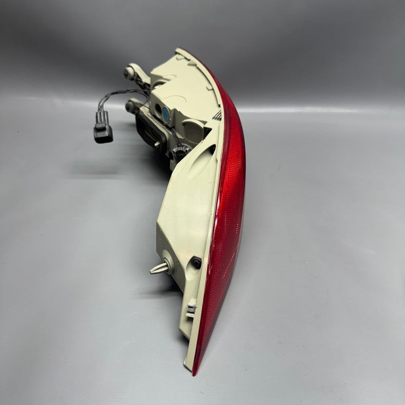 JAGUAR XF TAIL LIGHT LEFT DRIVER 2016 2017 2018 2019 LED OEM GX63-1340
