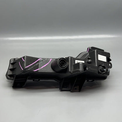1507931-00-D TESLA MODEL Y FOG LIGHT RIGHT PASSENGER 3 PIN 2020 21 22 2023 OEM 1507931-00-D