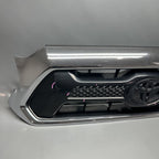 53100-04470 TOYOTA TACOMA GRILLE 2012 2013 2014 2015 OEM 53100-04470 DAMAGED