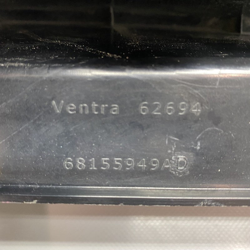 68155949AD DODGE DURANGO TAIL LIGHT LEFT DRIVER 68155949AD 2016 2017 2018 2019 2020 OEM