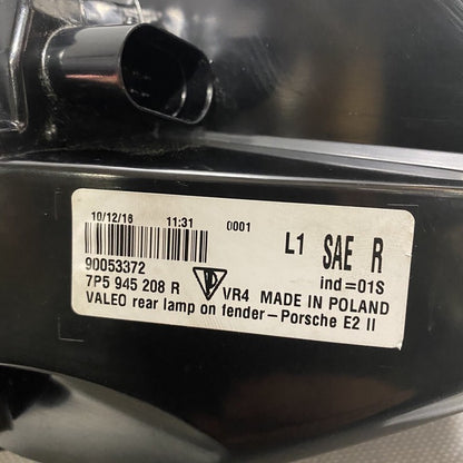 7P5945208R PORSCHE CAYENNE TAIL LIGHT RIGHT PASSENGER 7P5945208R 2015 2016 2017 LED OEM