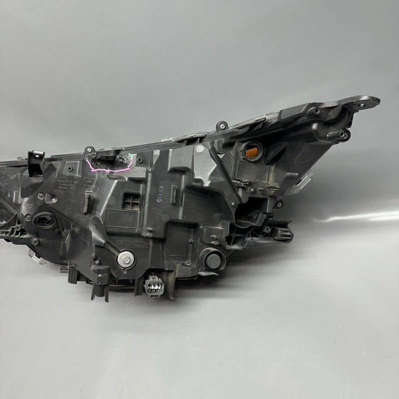 RAV-4 TOYOTA RAV-4 HEADLIGHT RIGHT PASSENGER 2019 2020 2021 2022 LED OEM 