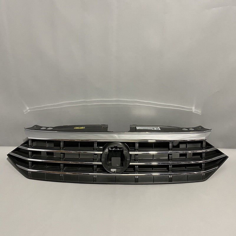 17A853653E VOLKSWAGEN JETTA GRILLE UPPER 17A853653E 2019 2020 OEM