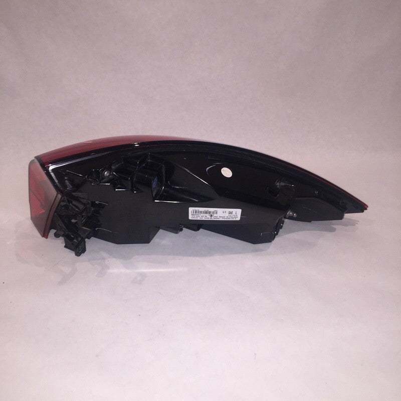 7P5945207R PORSCHE CAYENNE LEFT DRIVER SIDE TAIL LIGHT 2015 2016 2017 LED OEM